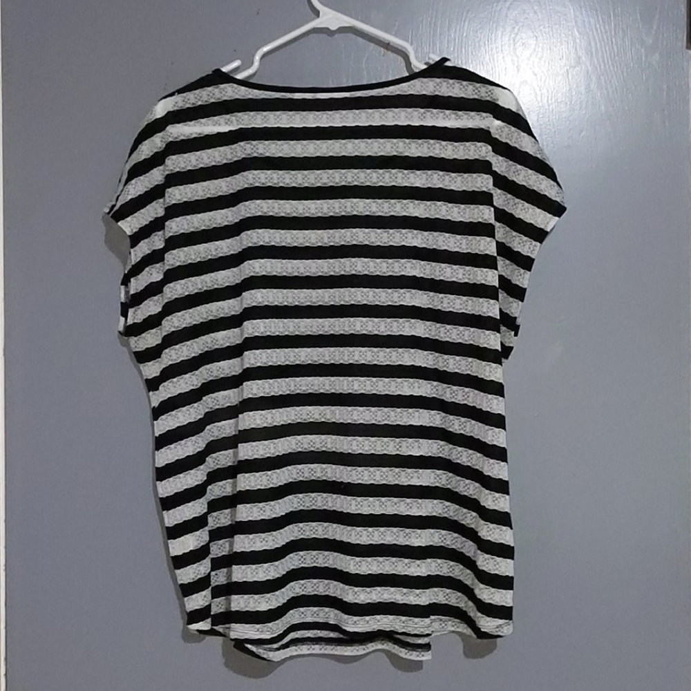 Shirt - Picture 3 of 3